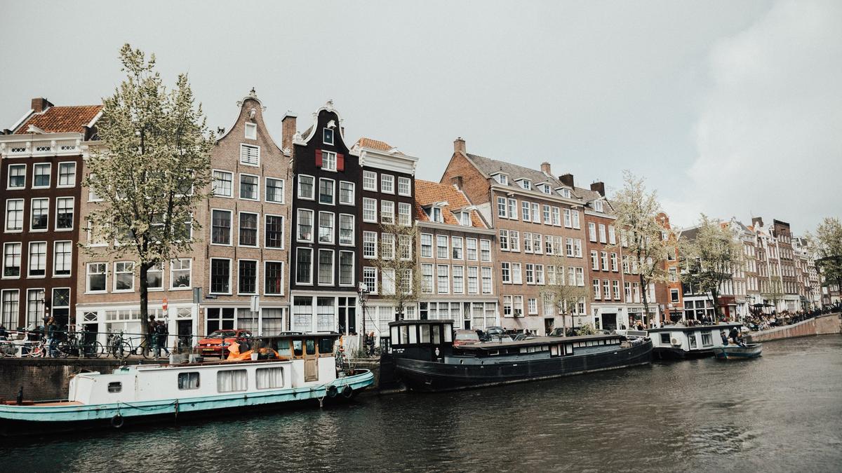 Amsterda Primeira Vez Bairros Bicicleta Museus Brasileiros — imagem do artigo
