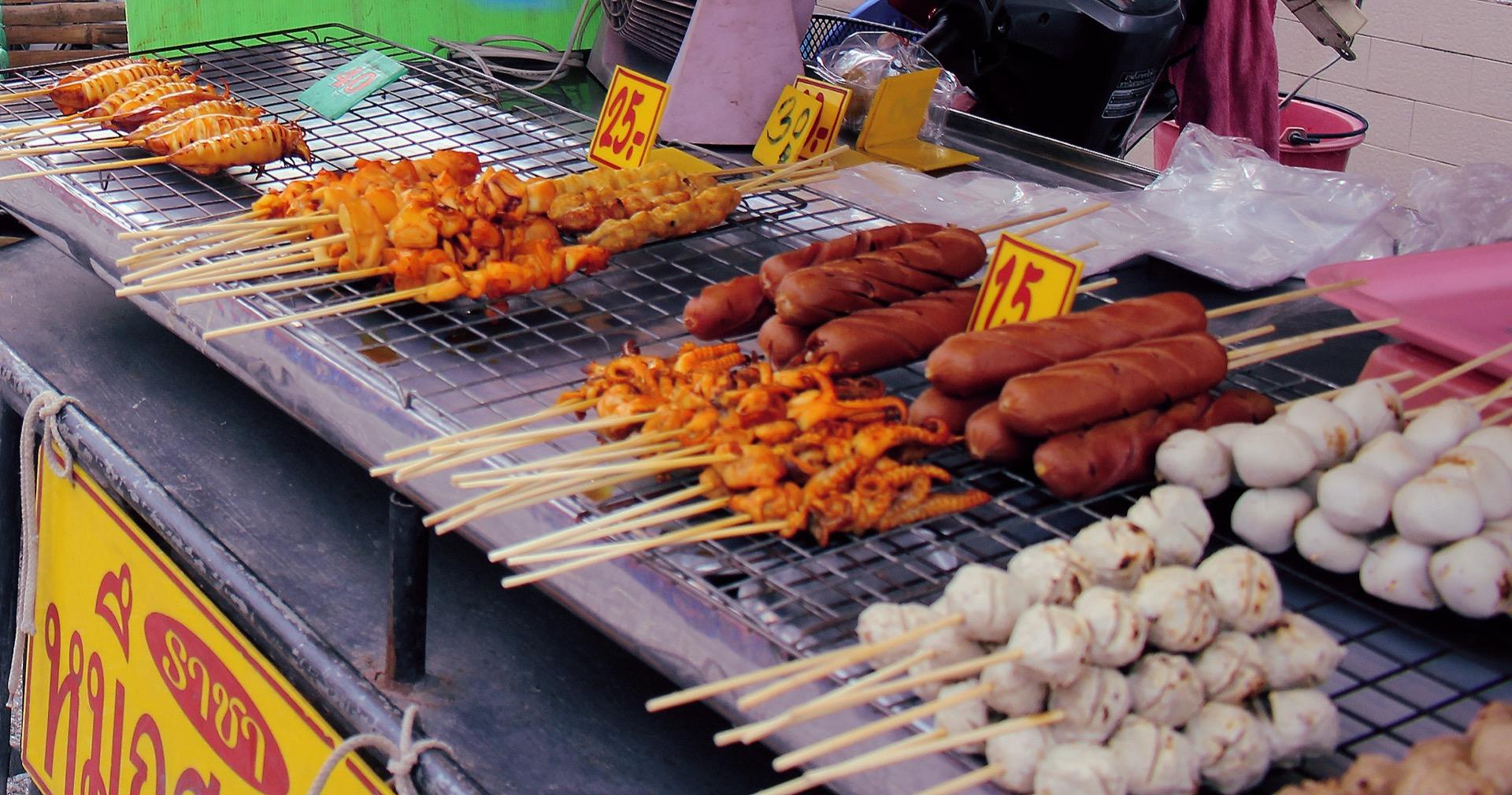 Street Food Around the World in 2026: The Six Cities Worth the Hunger — Bangkok, Mexico City, Istanbul, Hanoi, Marrakech and Palermo — imagem do artigo