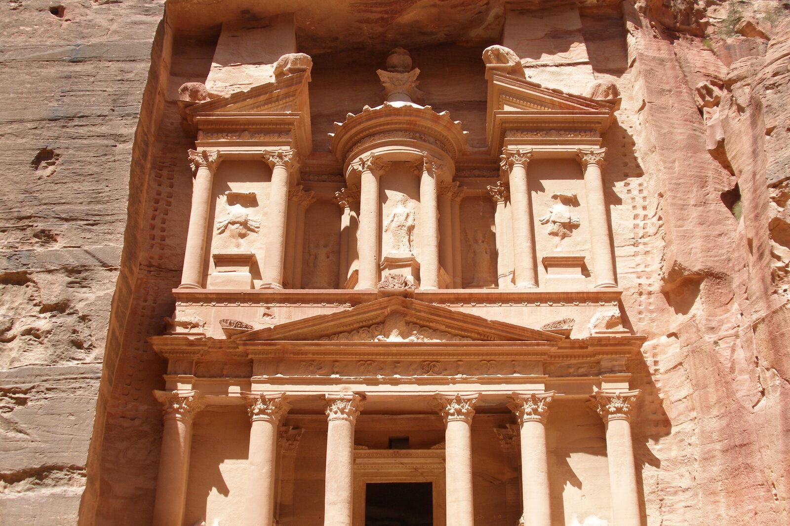 Jordan in 10 Days: Amman, Petra, Wadi Rum, and Aqaba (2026 Itinerary with Jordan Pass) — web story cover